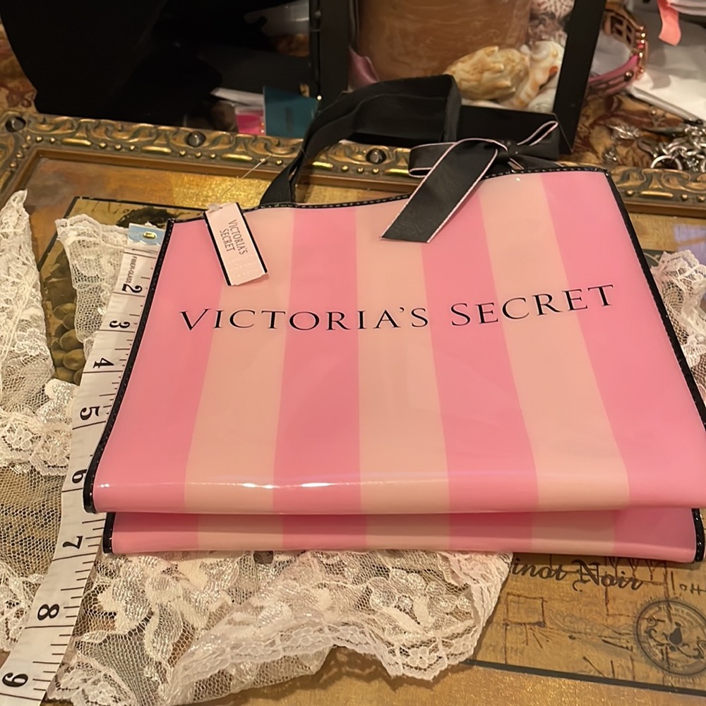 Victoria”s Secret Small Tote - Picture 3 of 9
